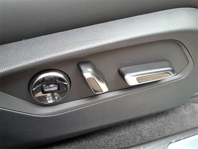 new 2026 Acura RDX car, priced at $56,800