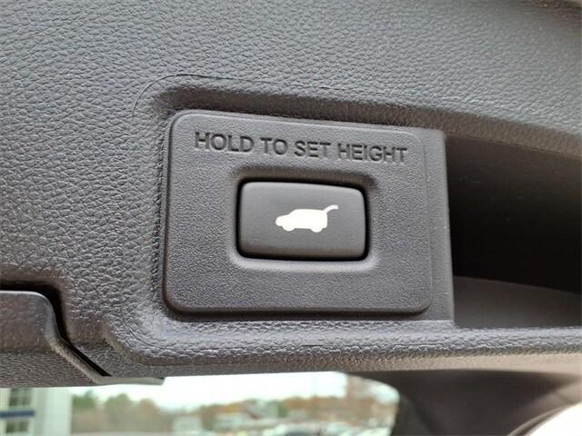 new 2026 Acura RDX car, priced at $56,800