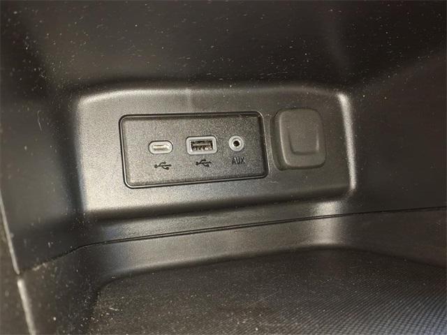 used 2023 Chevrolet Equinox car, priced at $18,499