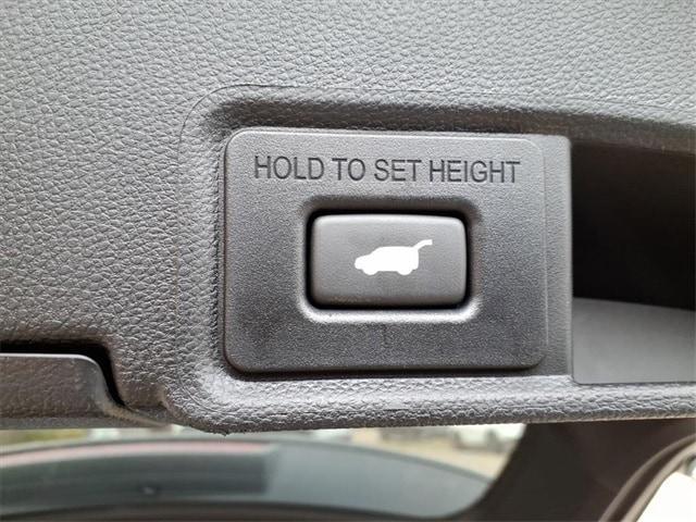 new 2025 Acura RDX car, priced at $52,250