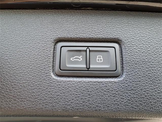 used 2024 Audi Q7 car, priced at $36,943