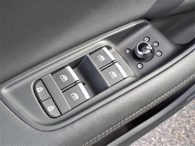 used 2024 Audi Q7 car, priced at $36,943