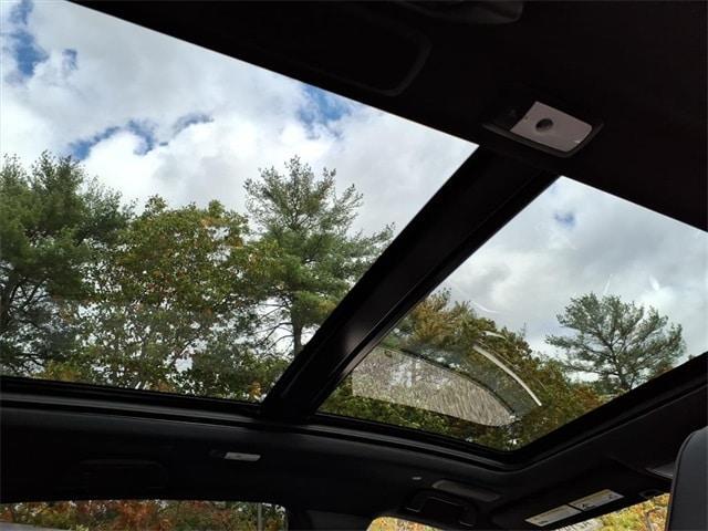 new 2025 Acura RDX car, priced at $52,250