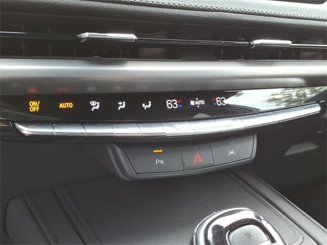 used 2025 Cadillac XT4 car, priced at $36,783