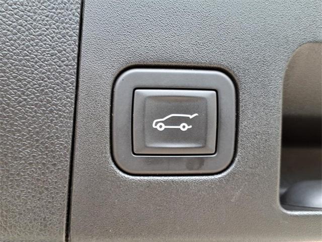 used 2025 Cadillac XT4 car, priced at $36,783