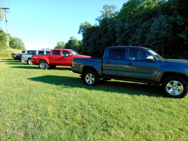 used 2015 Toyota Tacoma car, priced at $17,900