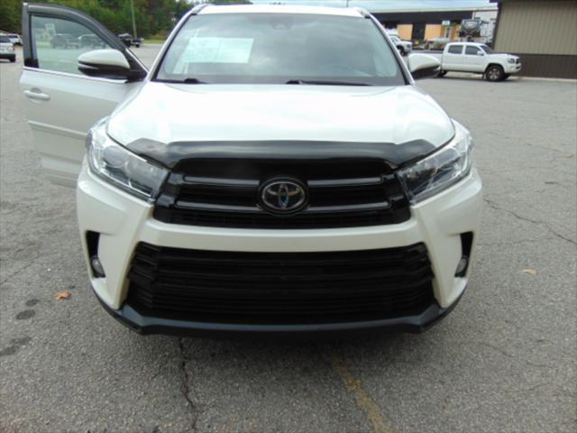 used 2017 Toyota Highlander car, priced at $25,900