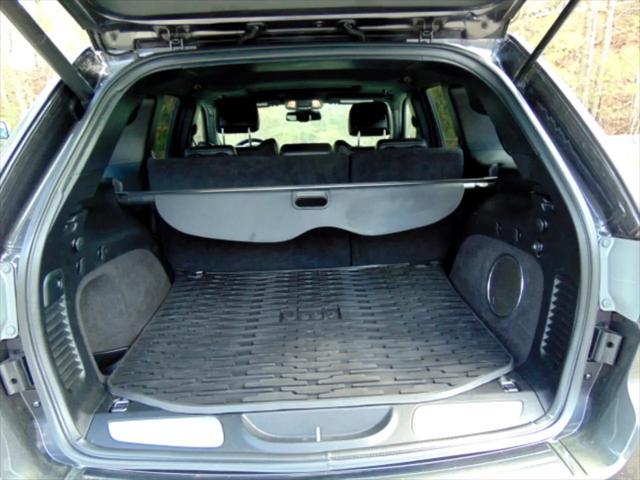 used 2014 Jeep Grand Cherokee car, priced at $15,900