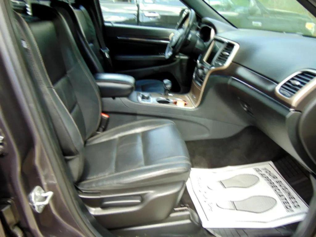 used 2014 Jeep Grand Cherokee car, priced at $14,900