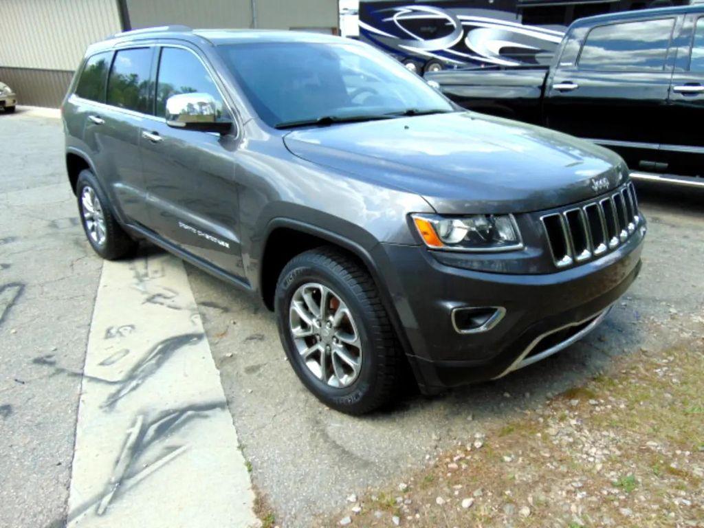 used 2014 Jeep Grand Cherokee car, priced at $14,900