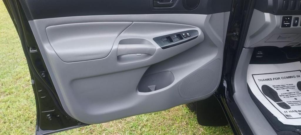 used 2015 Toyota Tacoma car, priced at $22,900