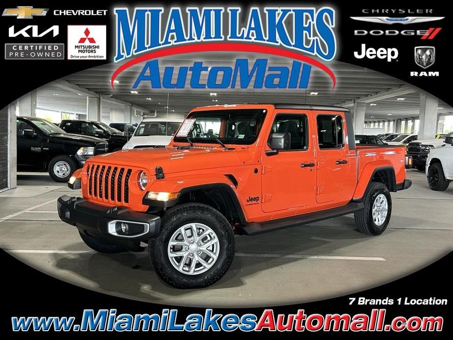 used 2023 Jeep Gladiator car, priced at $43,336