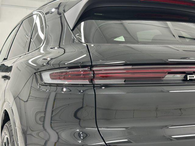 new 2025 Porsche Cayenne car, priced at $101,975