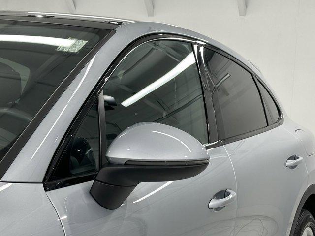 used 2021 Porsche Cayenne E-Hybrid car, priced at $68,575