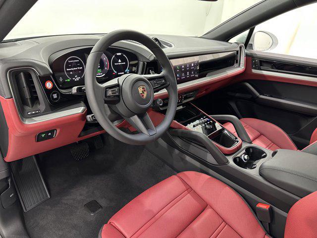 new 2025 Porsche Cayenne car, priced at $117,425