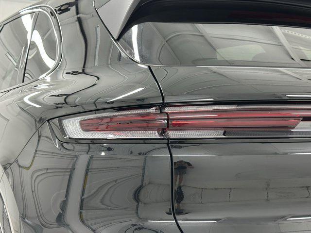 new 2025 Porsche Cayenne car, priced at $132,375