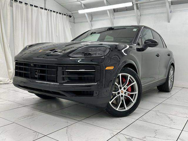 new 2025 Porsche Cayenne car, priced at $132,375