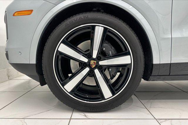 used 2024 Porsche Cayenne car, priced at $91,975