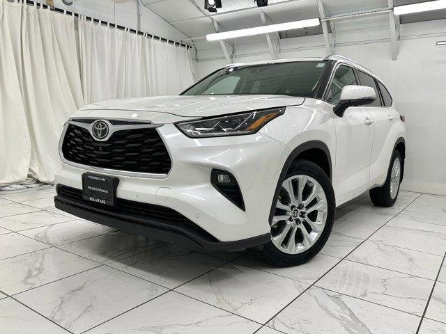 used 2020 Toyota Highlander car, priced at $34,988