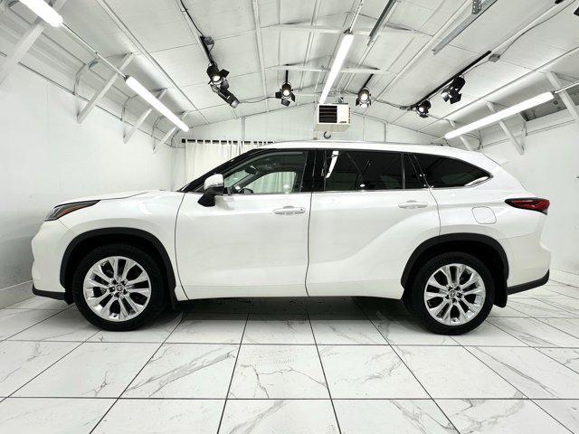used 2020 Toyota Highlander car, priced at $34,988