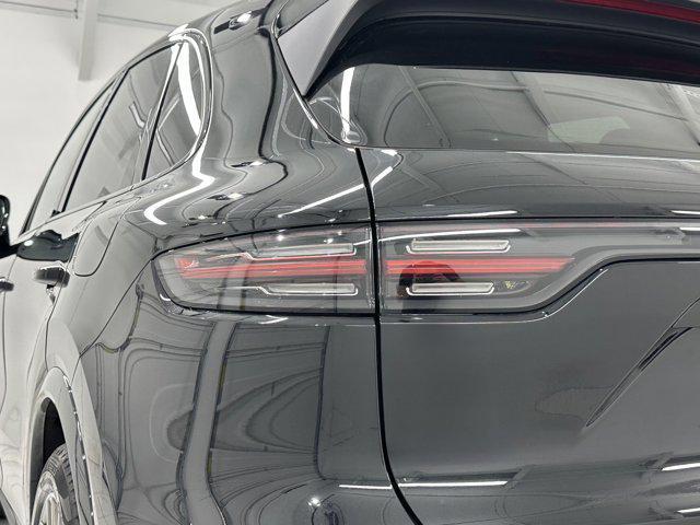 used 2023 Porsche Cayenne E-Hybrid car, priced at $86,975