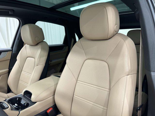 new 2025 Porsche Cayenne car, priced at $108,165