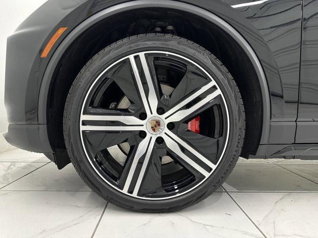 new 2025 Porsche Macan car, priced at $118,375