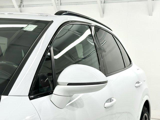 used 2021 Porsche Cayenne E-Hybrid car, priced at $103,975
