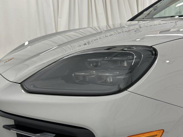 new 2025 Porsche Cayenne car, priced at $123,165