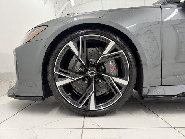 used 2021 Audi RS 6 Avant car, priced at $91,988