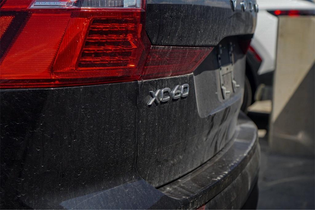 used 2021 Volvo XC60 car, priced at $24,667