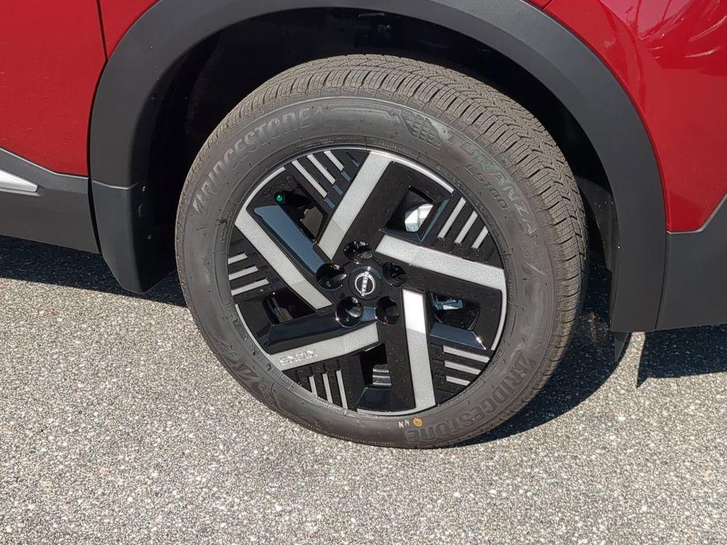 new 2026 Nissan Kicks car, priced at $25,135