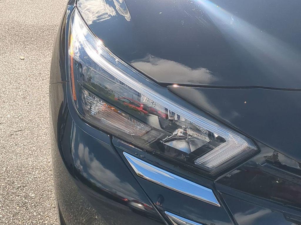 new 2025 Nissan Versa car, priced at $21,343