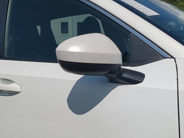new 2025 Nissan Kicks car