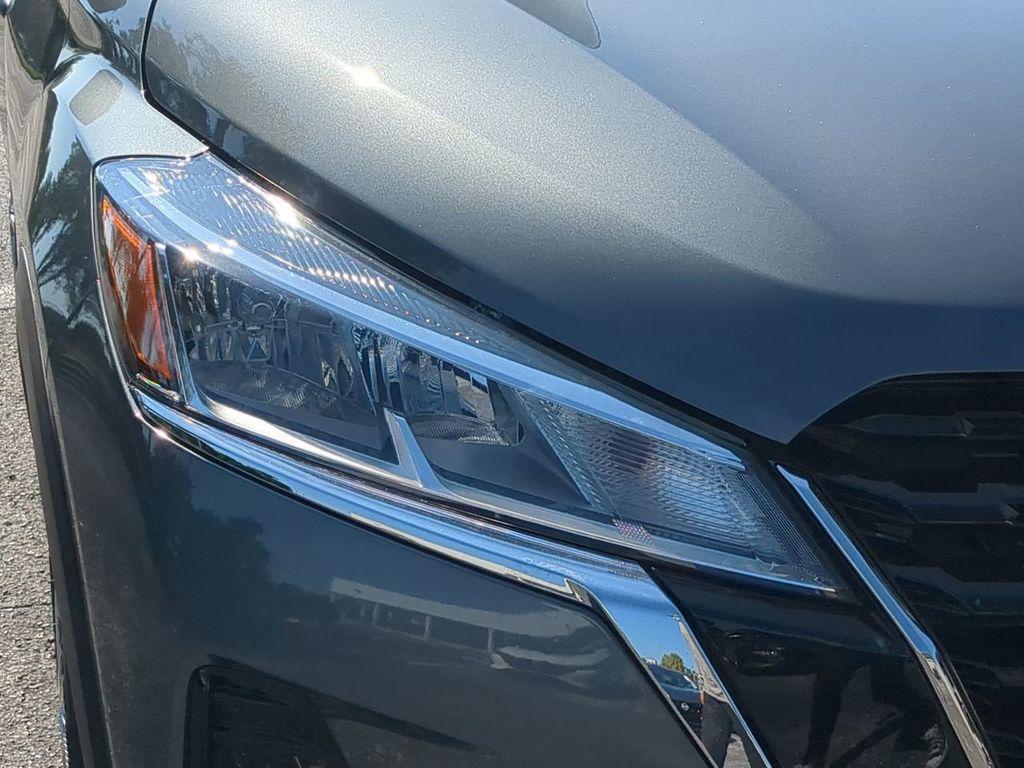 new 2025 Nissan Kicks car, priced at $22,856