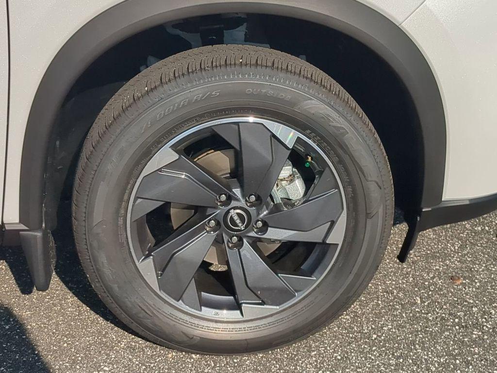 new 2026 Nissan Rogue car, priced at $31,107