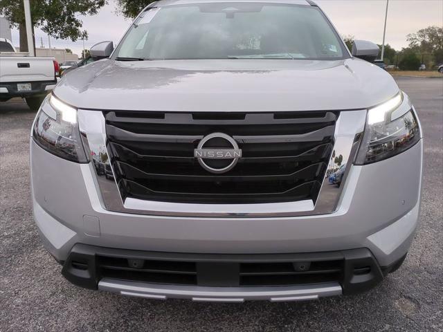 new 2025 Nissan Pathfinder car