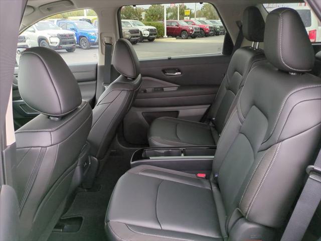 new 2025 Nissan Pathfinder car