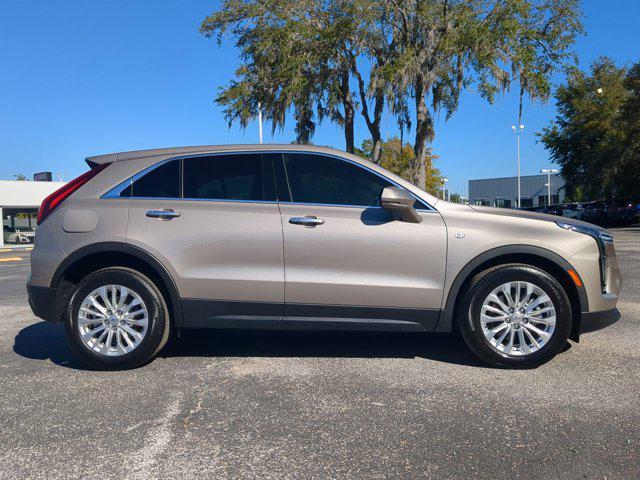 used 2024 Cadillac XT4 car, priced at $37,990