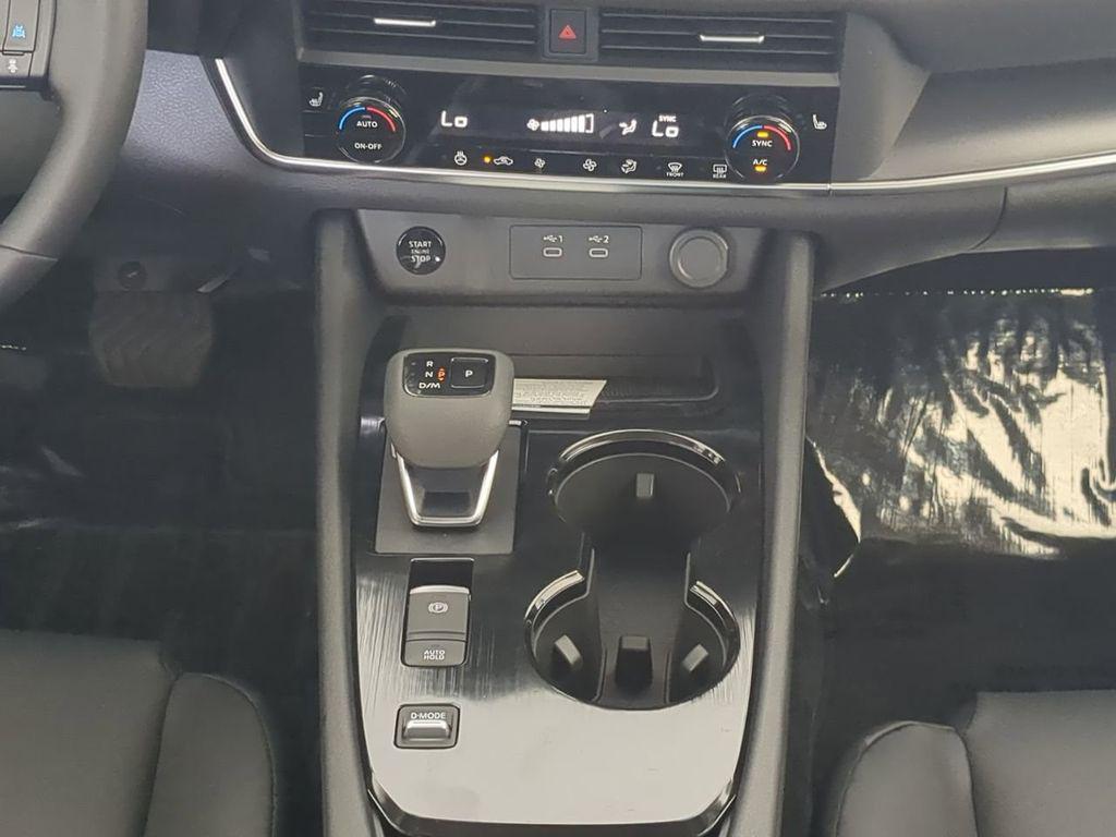new 2025 Nissan Rogue car, priced at $33,301