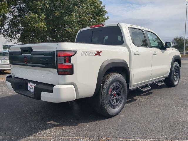 new 2025 Nissan Frontier car