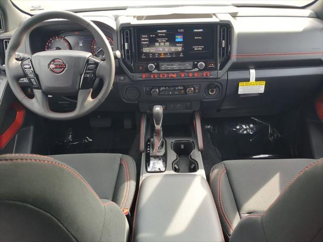 new 2025 Nissan Frontier car