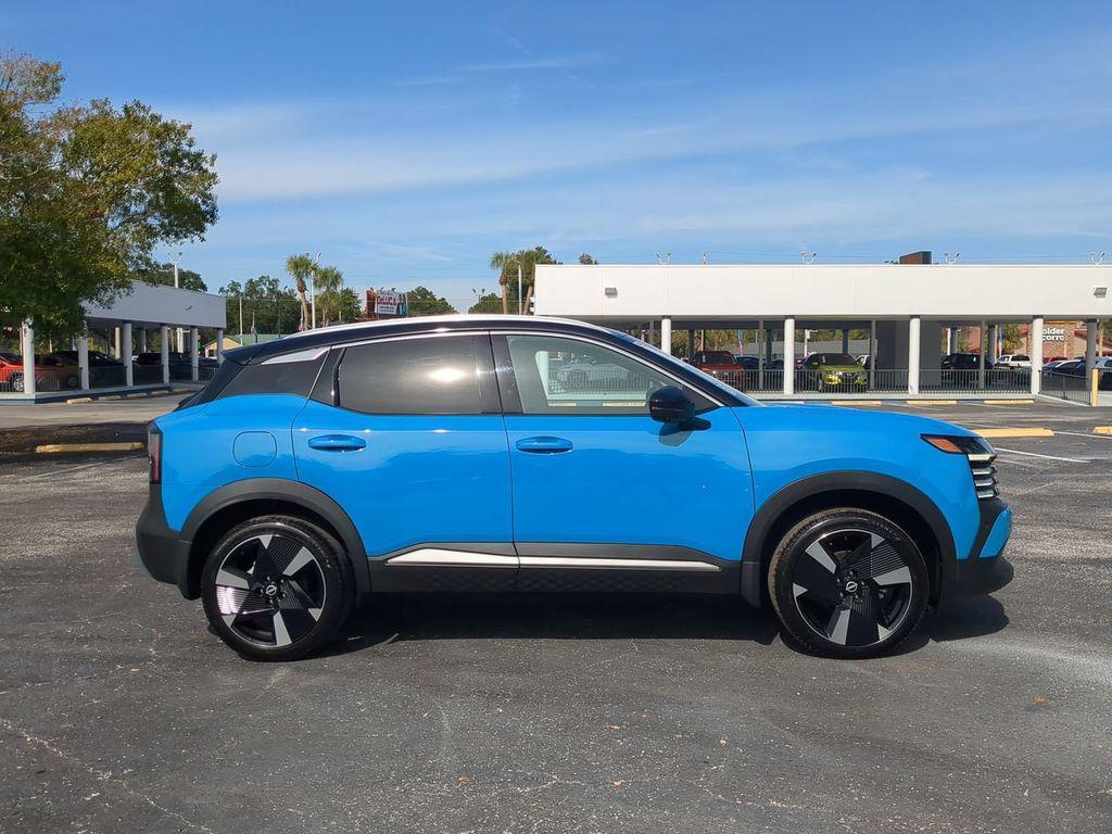 used 2025 Nissan Kicks car