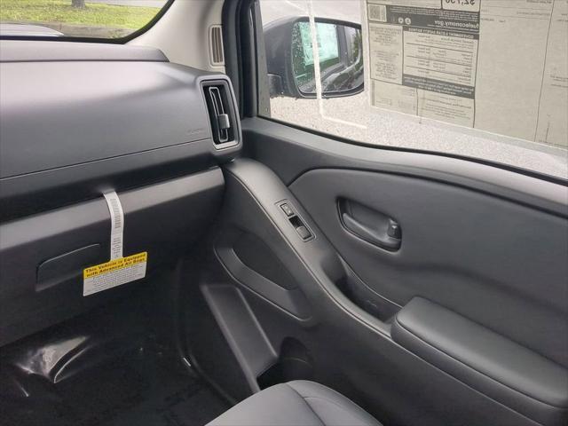 new 2025 Nissan Frontier car