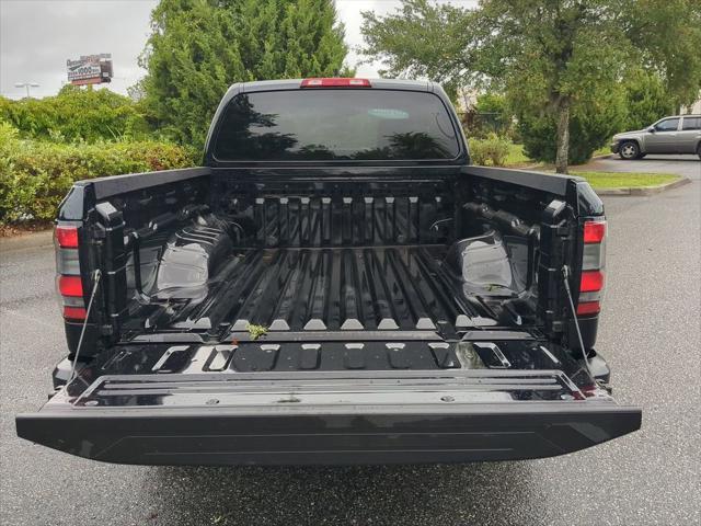 new 2025 Nissan Frontier car