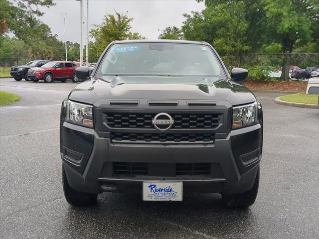 new 2025 Nissan Frontier car