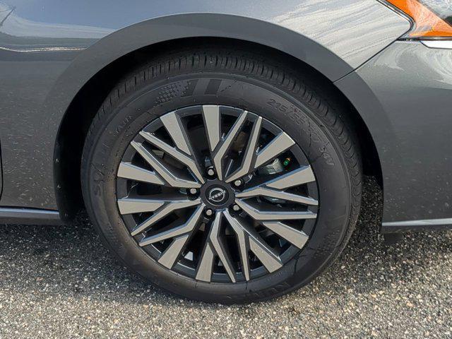new 2025 Nissan Altima car, priced at $27,929