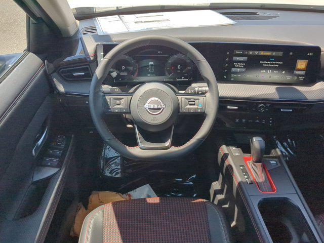 new 2025 Nissan Kicks car, priced at $28,222