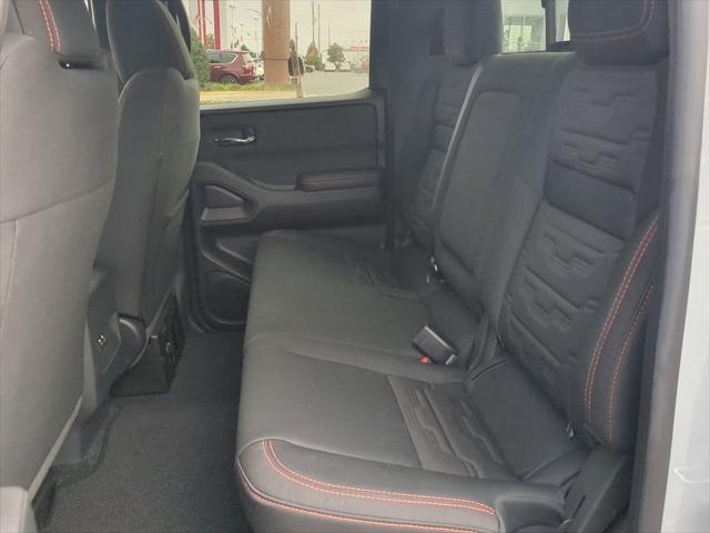 new 2025 Nissan Frontier car