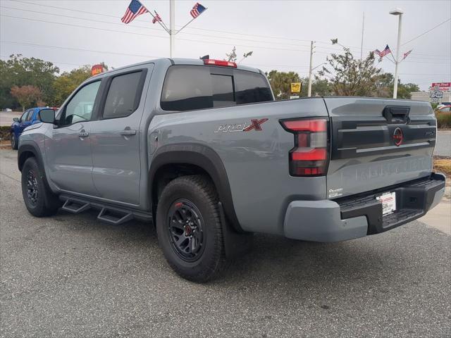 new 2025 Nissan Frontier car